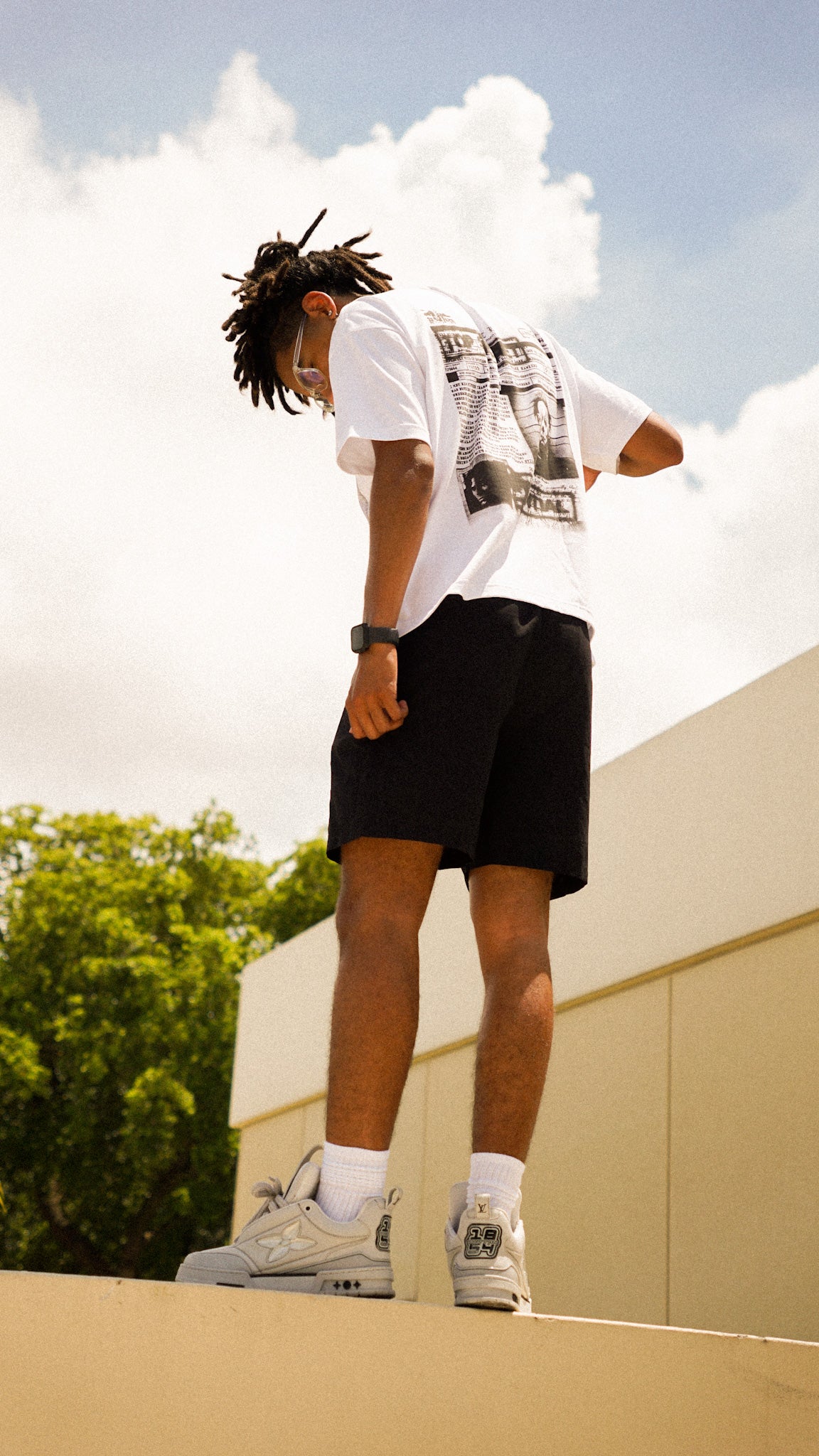 MEMBERS ONLY TEE